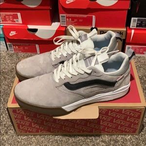 Ultra range pro vans